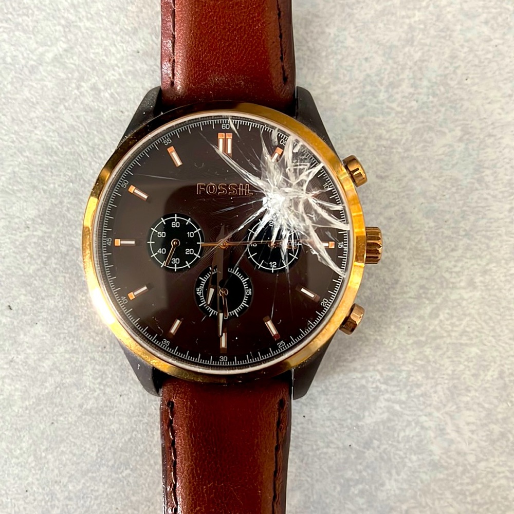 Men’s Fossil watch. Needs new face